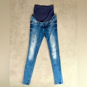Seraphine Maternity Jeans, Distressed size 4